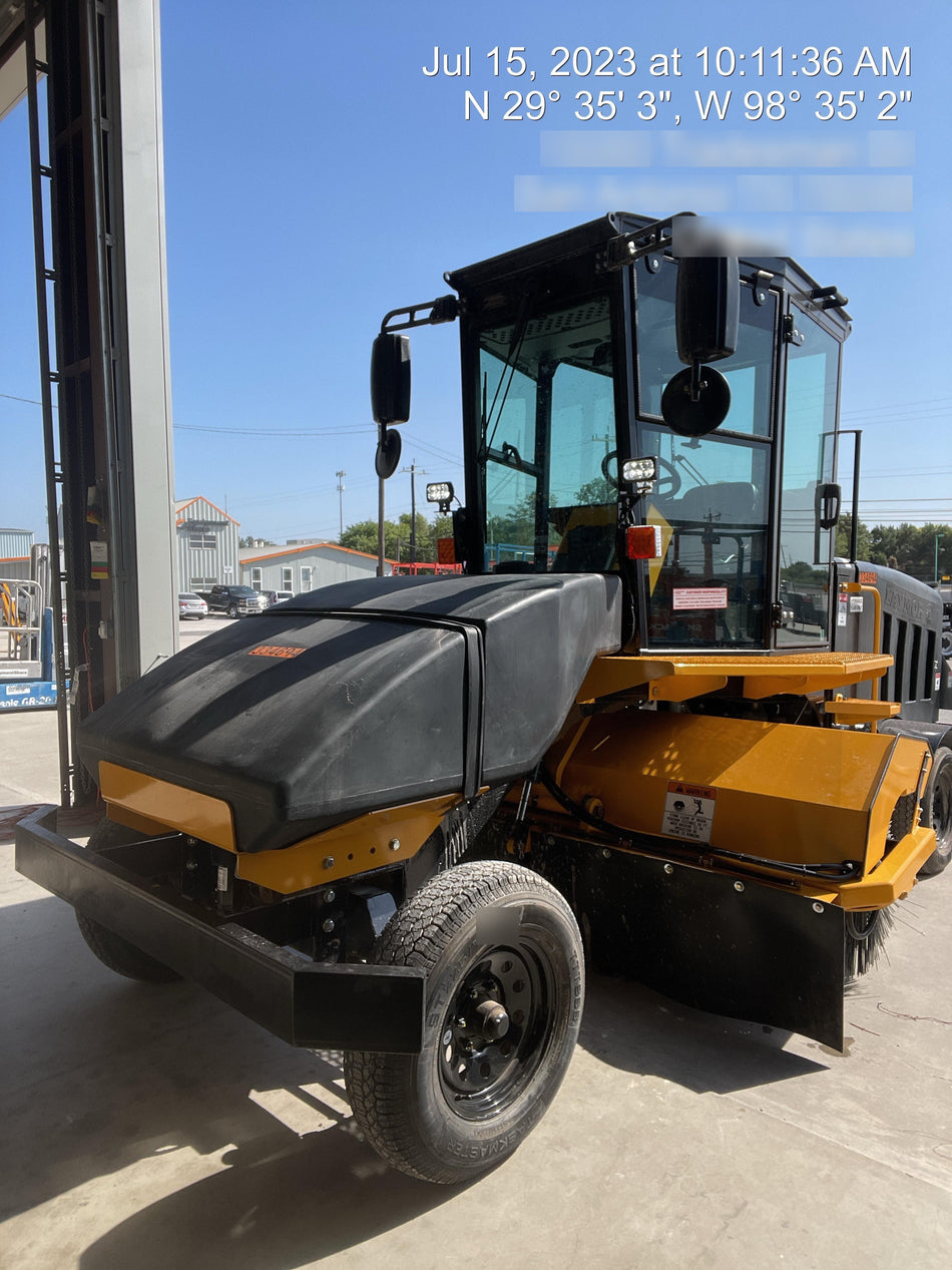 2023 LAYMOR SM450