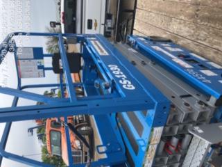 2019 Genie GS-1930 Fixed rails with chain Entry