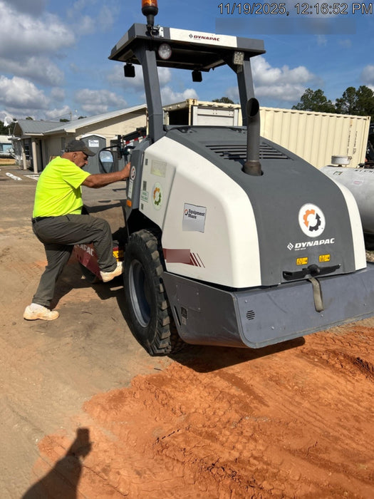2021 DYNAPAC CA 1300D