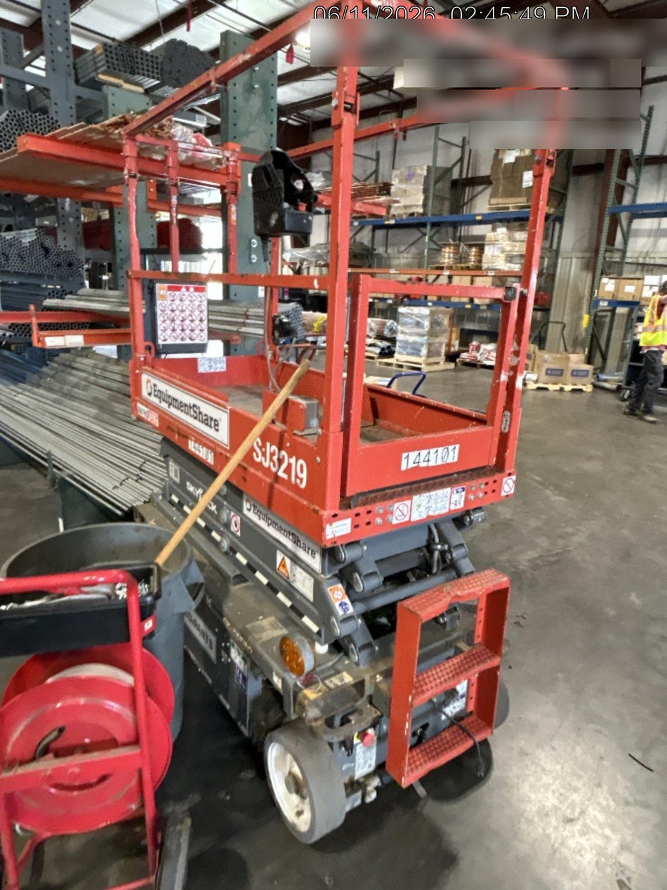 2021 SKYJACK SJ3219