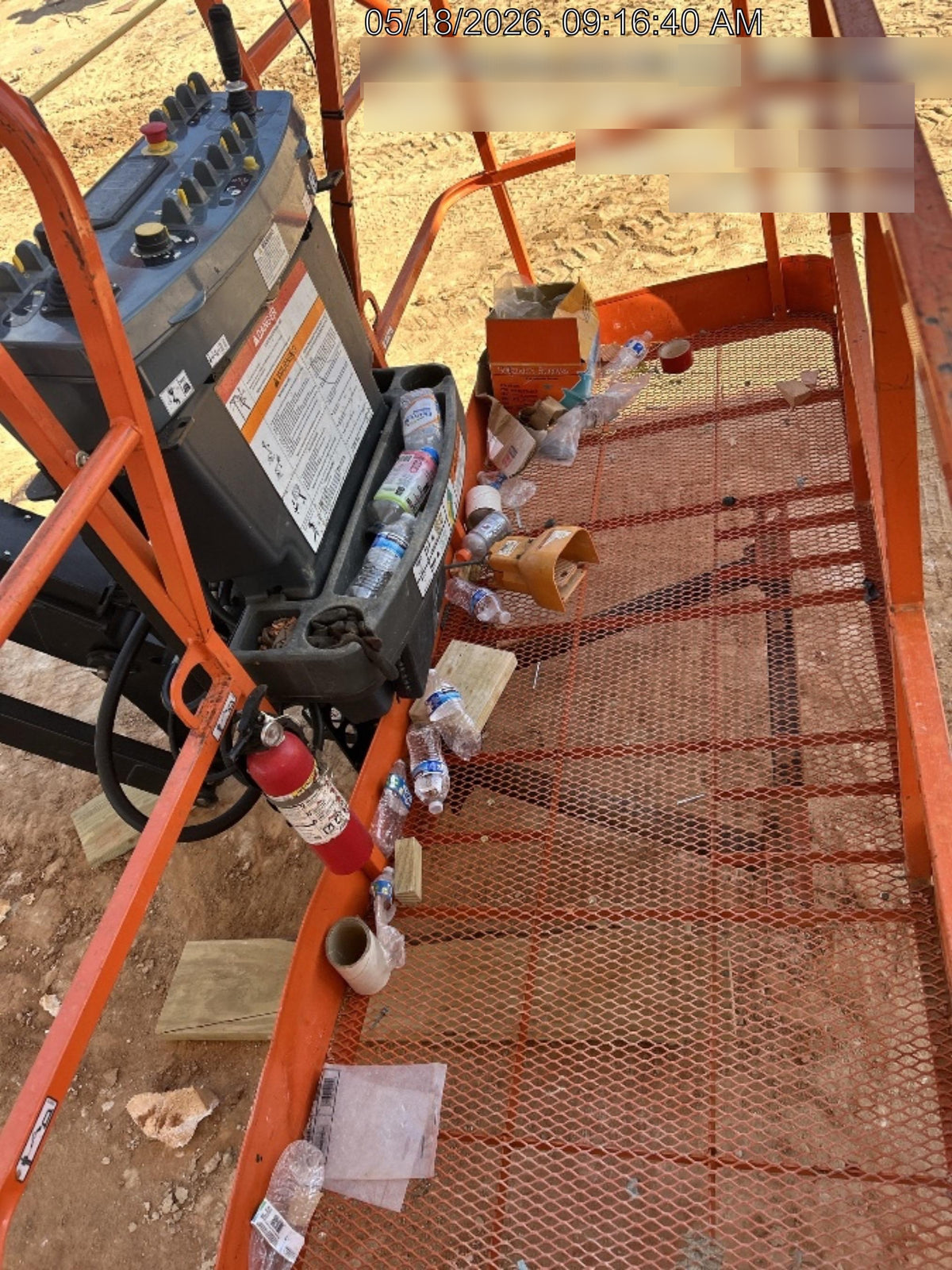 2025 JLG 660SJ