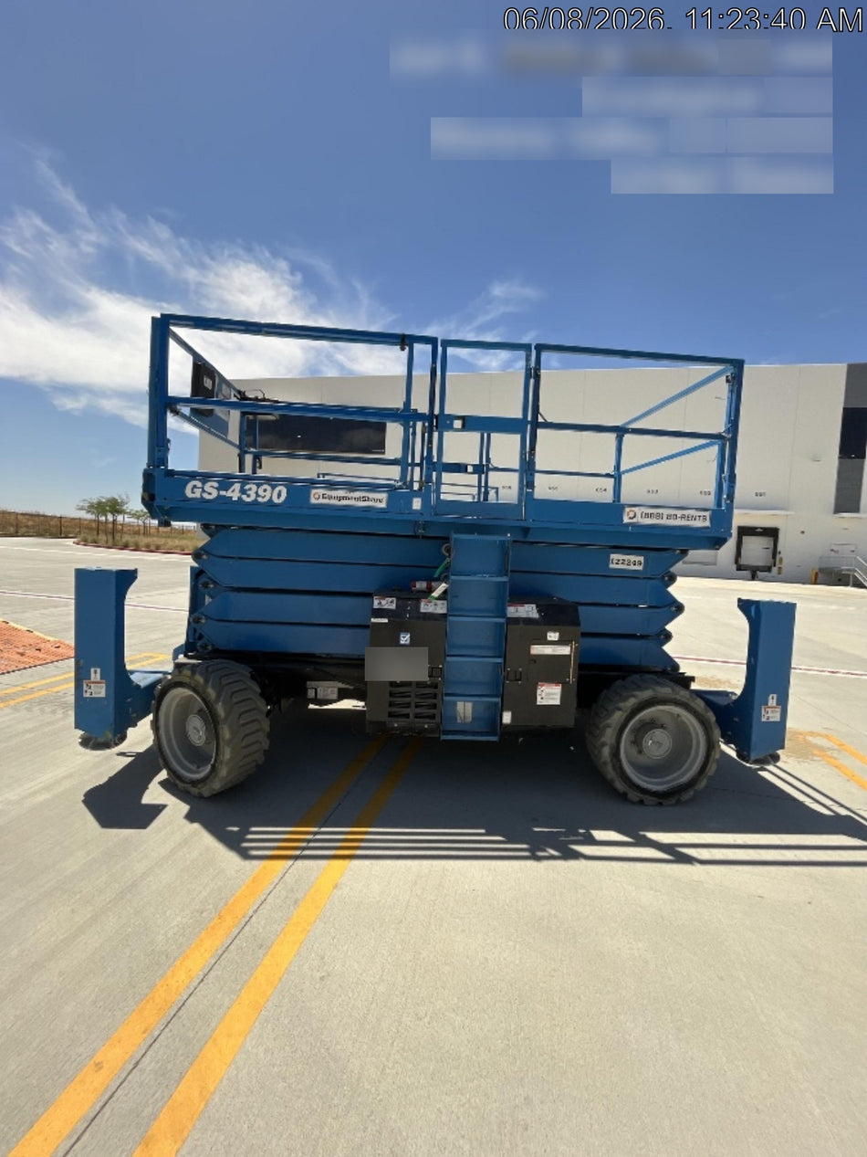 2020 GENIE GS-4390 RT