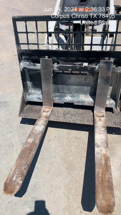 2023 BOBCAT 36" Mini Skid Steer Fork Carriage - Bobcat