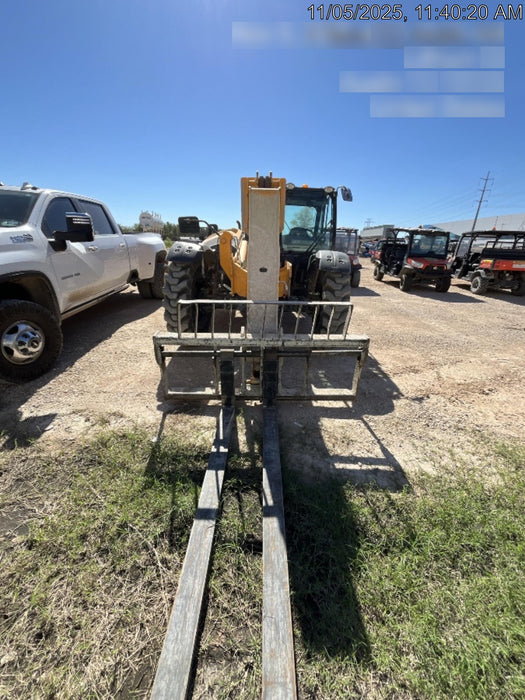 2020 JCB 509-42 Cab/Heat/Air, Solid Tires, Work Lights, Beacon, Aux Hydraulics, Back up Alarm, Lifting Eye, ES Decals