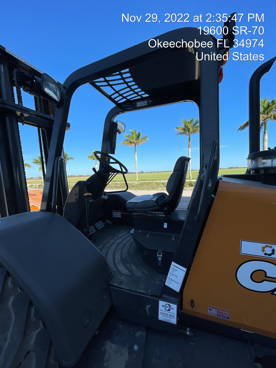 2023 CASE 588H