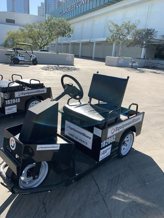 2021 Expeditor Expeditor 3 wheel Expeditor, Steering Wheel, Solid Non marketing tires, Ball Hitch, Front bumper, Painted Black