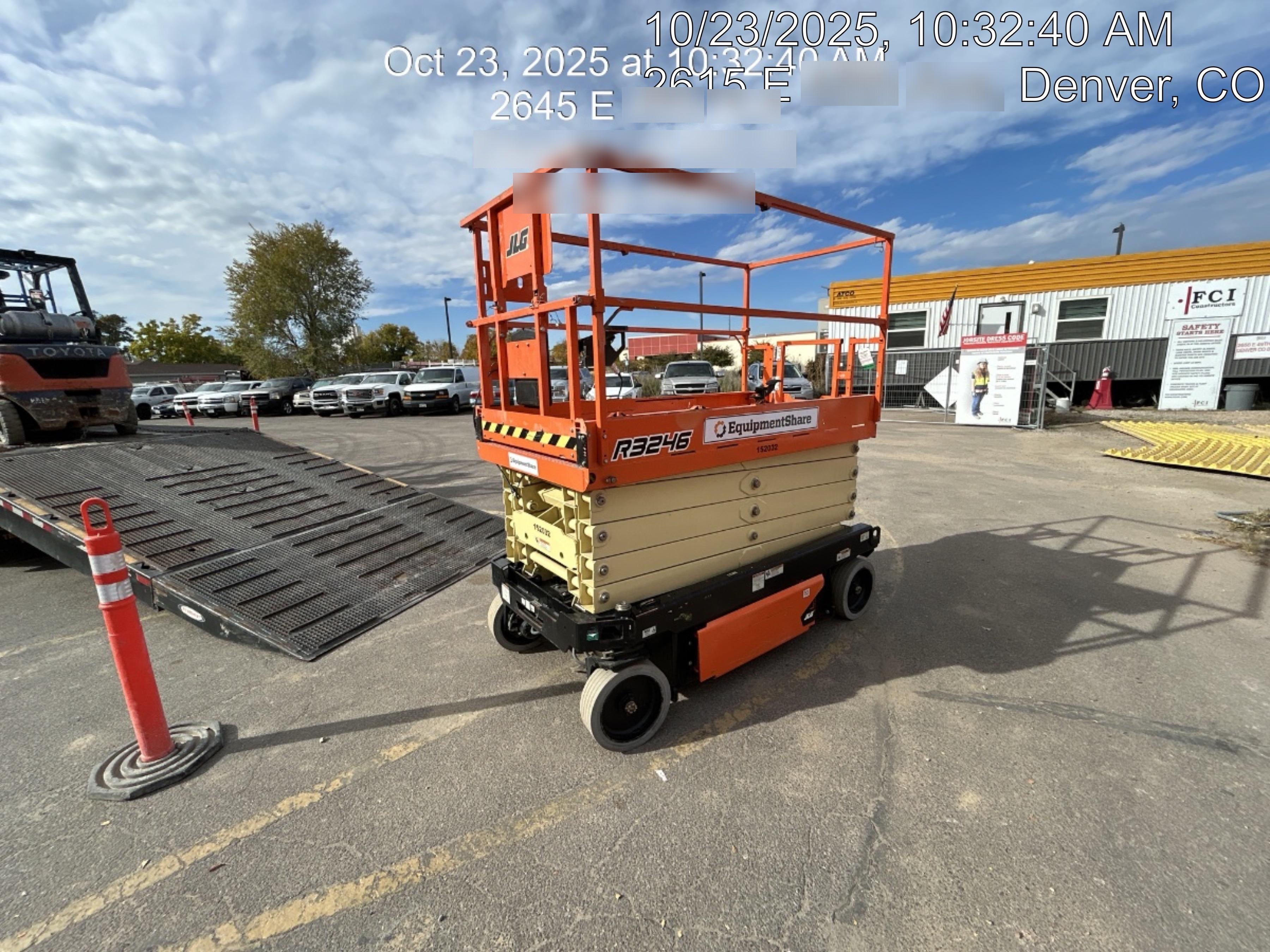 2021 JLG R3246
