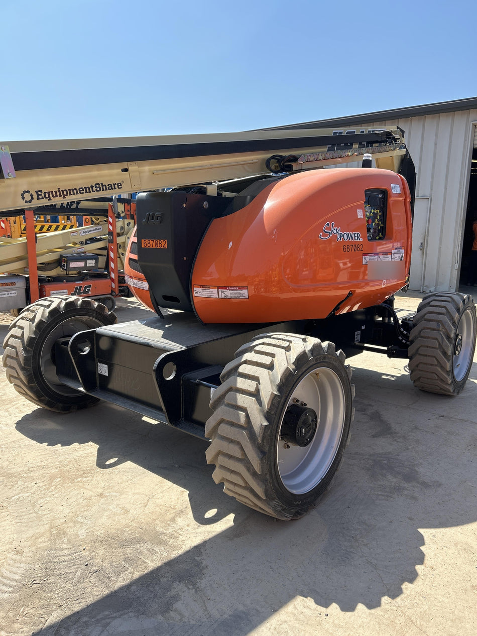 2026 JLG 600AJ