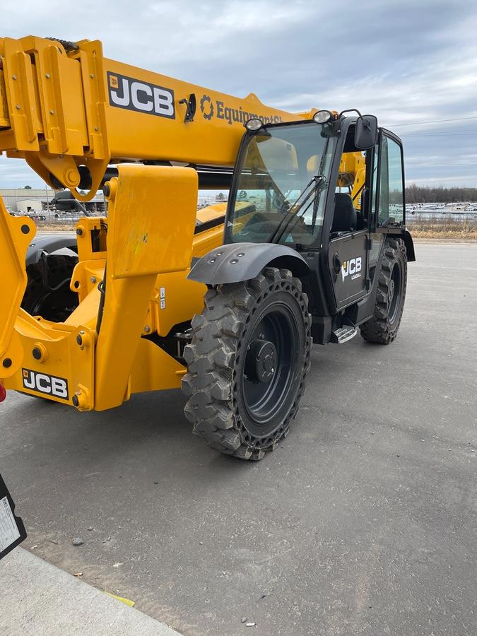 2025 JCB 512-56