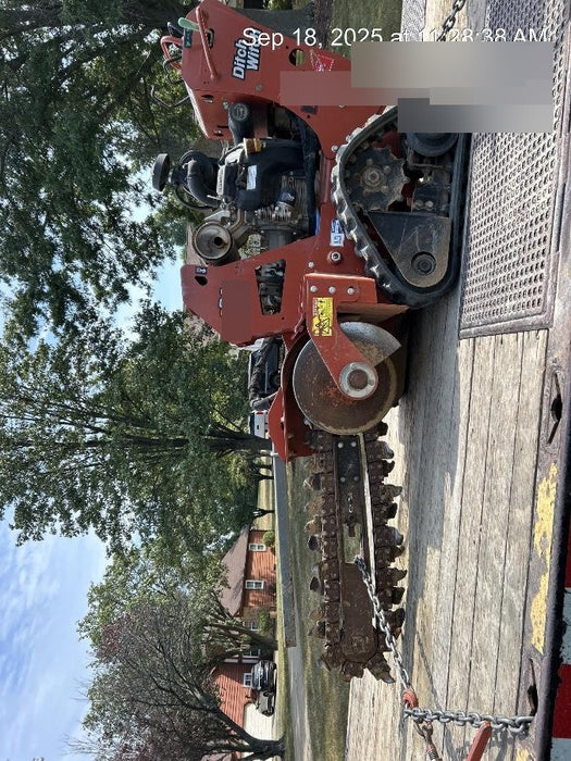 2018 DITCH WITCH C24XA