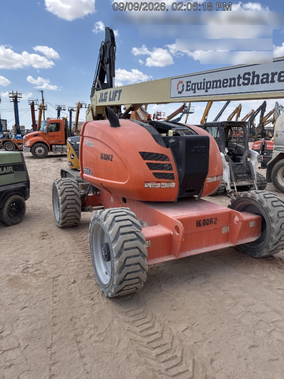 2021 JLG 600AJ