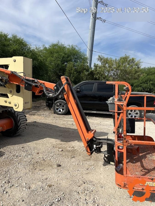 2019 JLG 450AJ