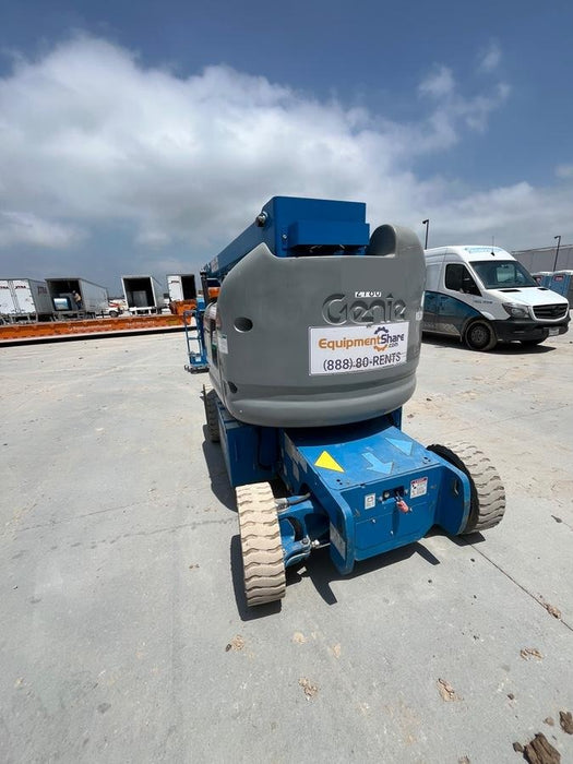 2017 GENIE Z-40/23 N