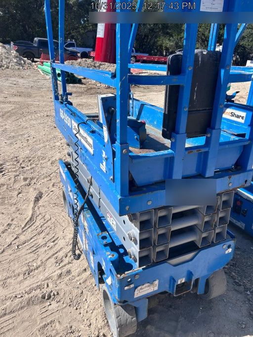 2019 Genie GS-1930 Fixed Rails with Chain Entry