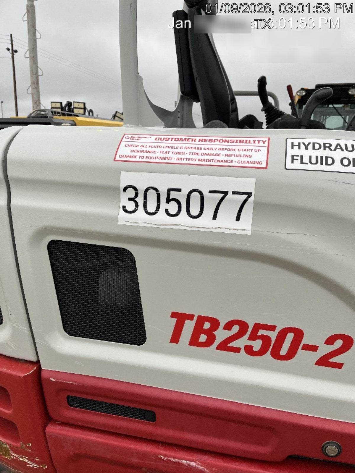 2023 TAKEUCHI TB250-2R
