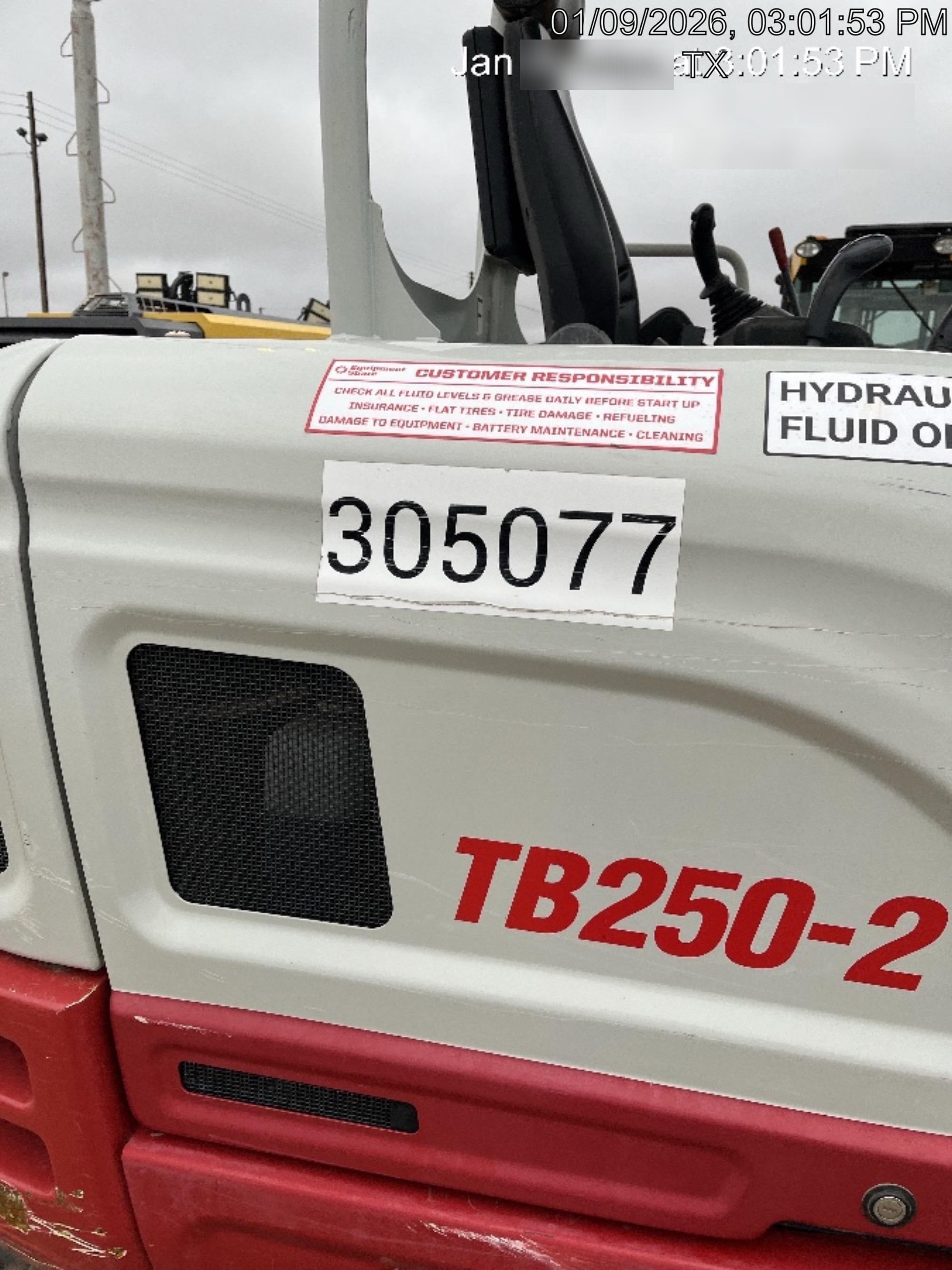2023 TAKEUCHI TB250-2R