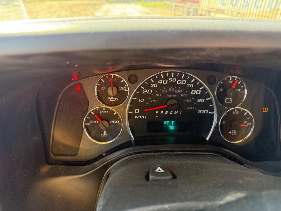 2023 CHEVROLET Express Van - Rental