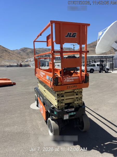 2022 JLG ES2632