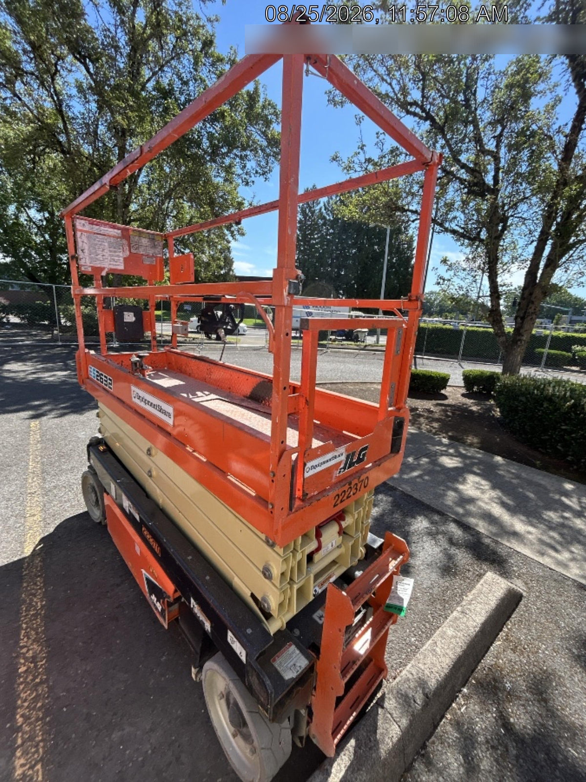 2022 JLG ES2632