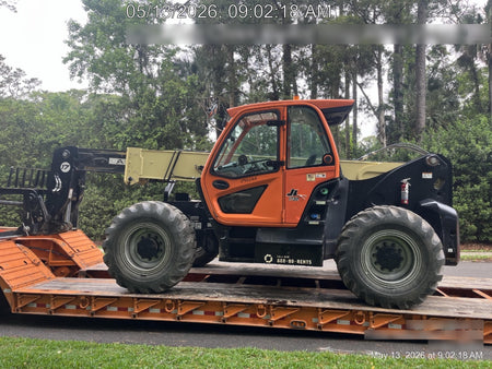 2023 JLG 1732