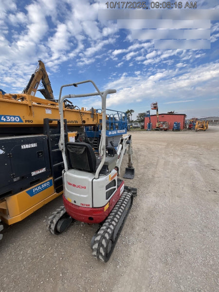 2022 TAKEUCHI TB210R