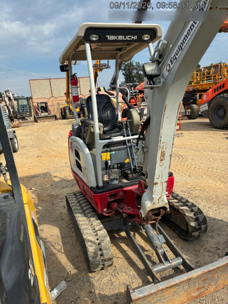 2022 TAKEUCHI TB20e