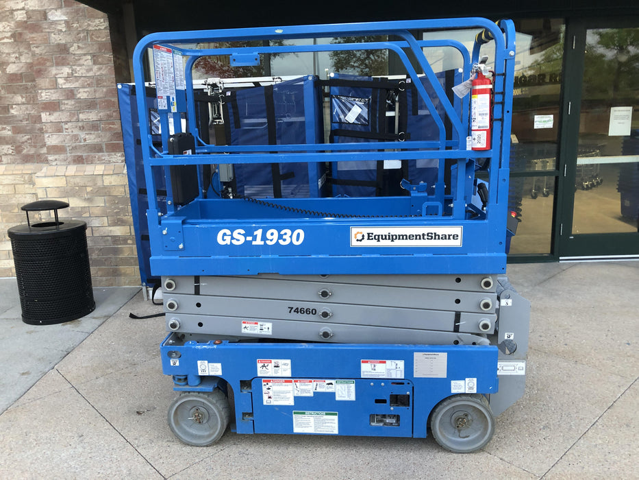 2020 Genie GS-1930 Fixed rails with chain entry gate - Pre A92.20