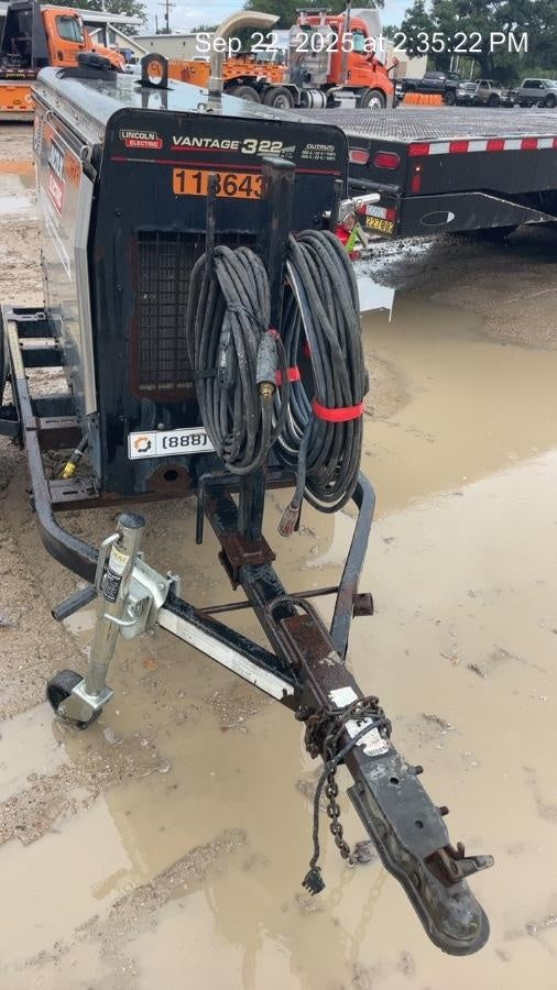 2020 Lincoln Electric Vantage 322 Ready-Pak 3