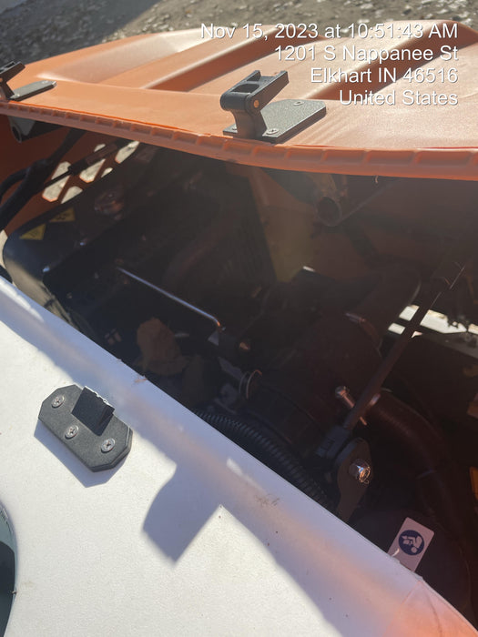 2023 Generac MLT2 Diesel, Flex Switch 120V Input, Powerzone Controller, 
(4) 320W LED Lights, 4kW Generator, 39.9 Gal Fuel Tank, 2" Ball, T3