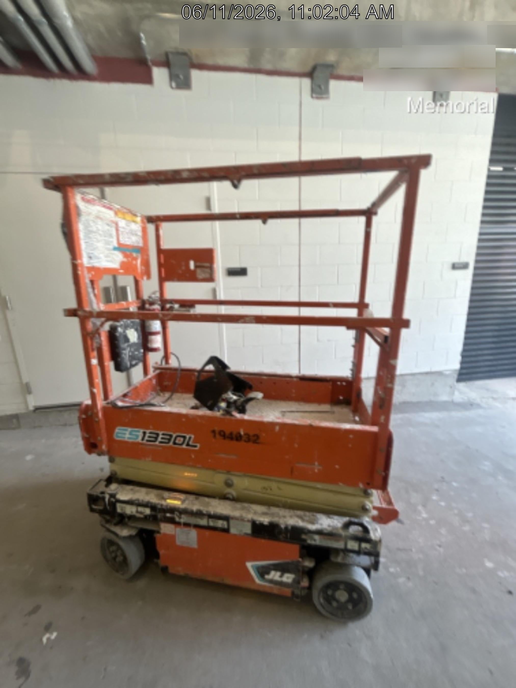 2021 JLG ES1330L