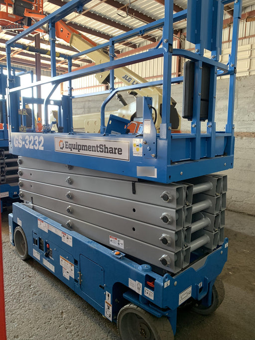 2019 Genie GS-3232 Standard Options