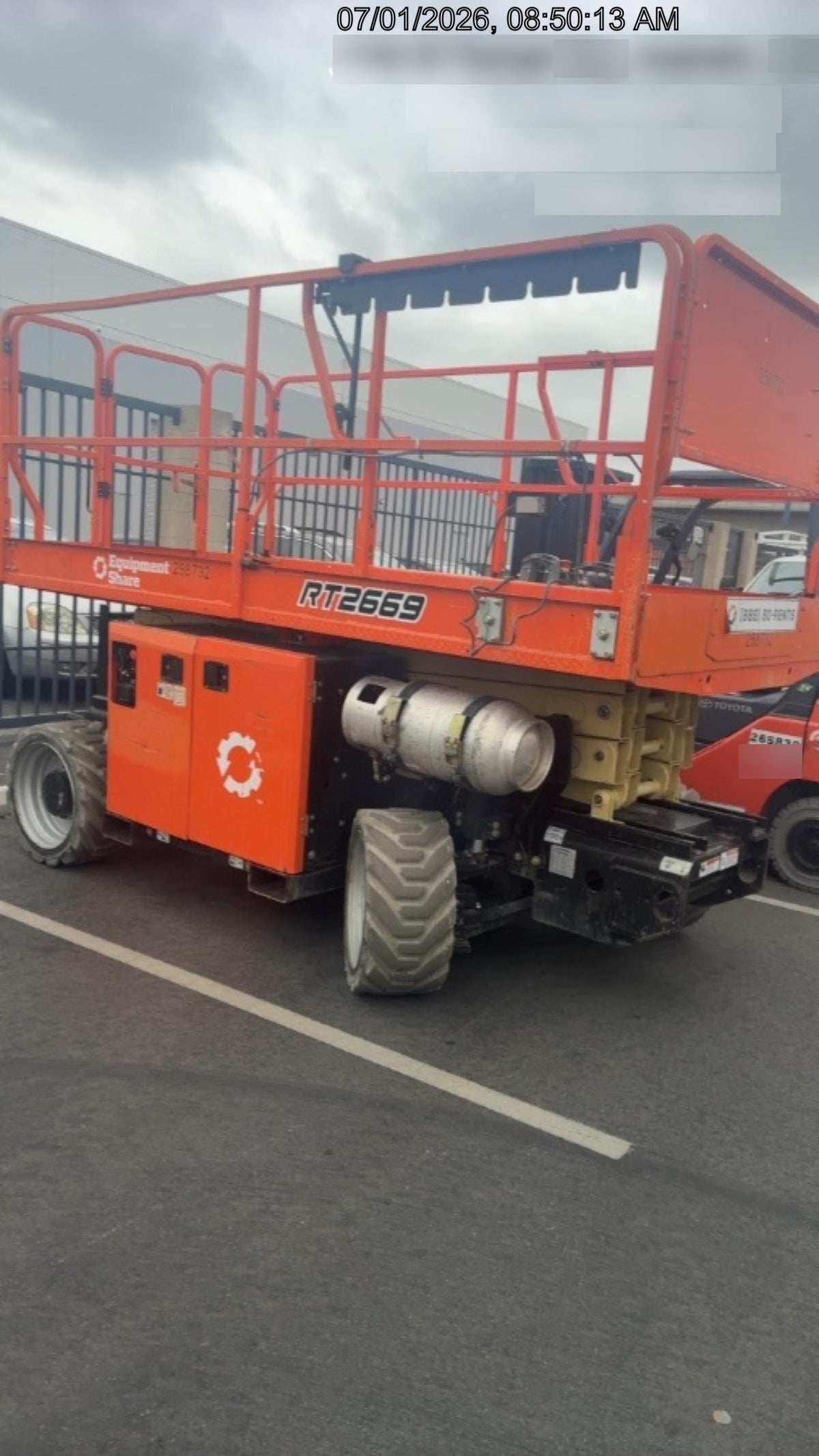 2022 JLG RT2669