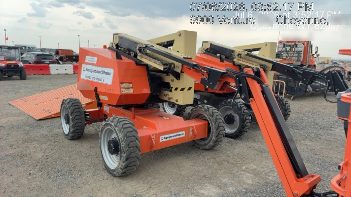 2022 JLG 340AJ