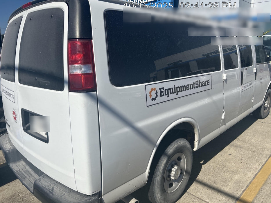 2023 CHEVROLET Express Van - Rental