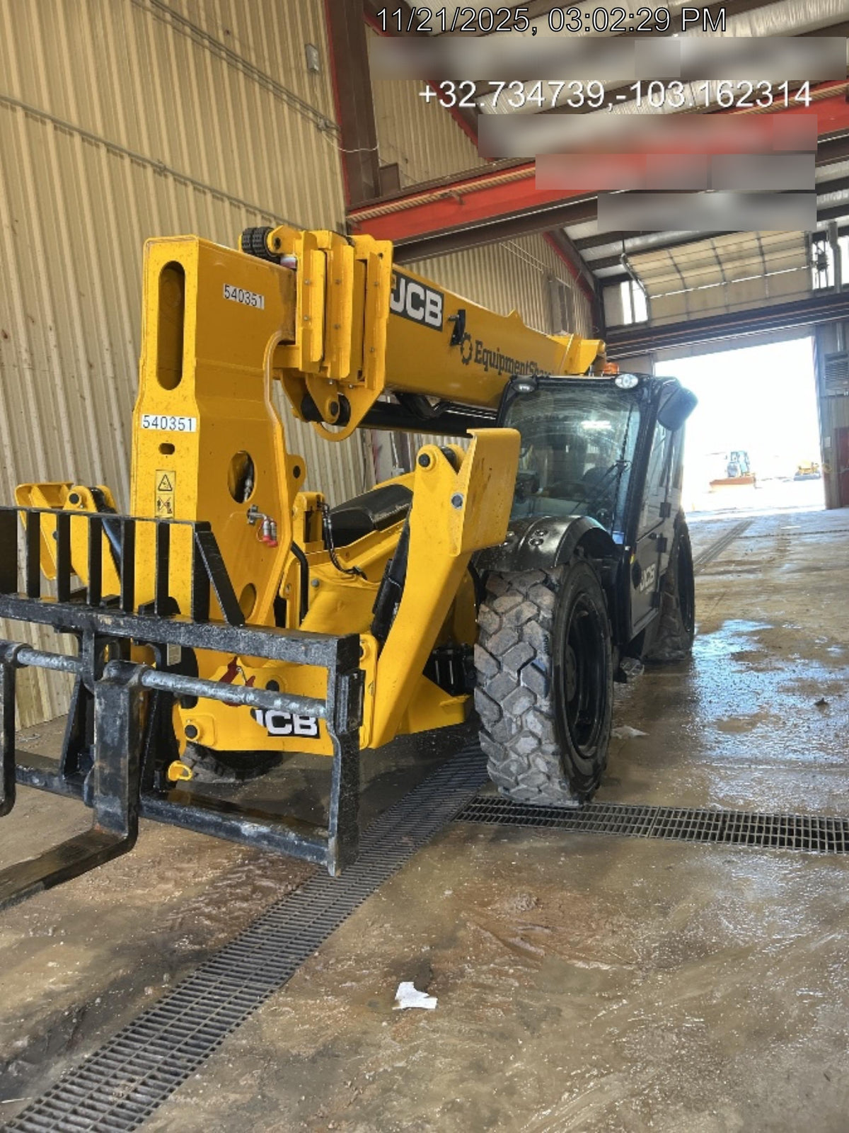 2025 JCB 510-56