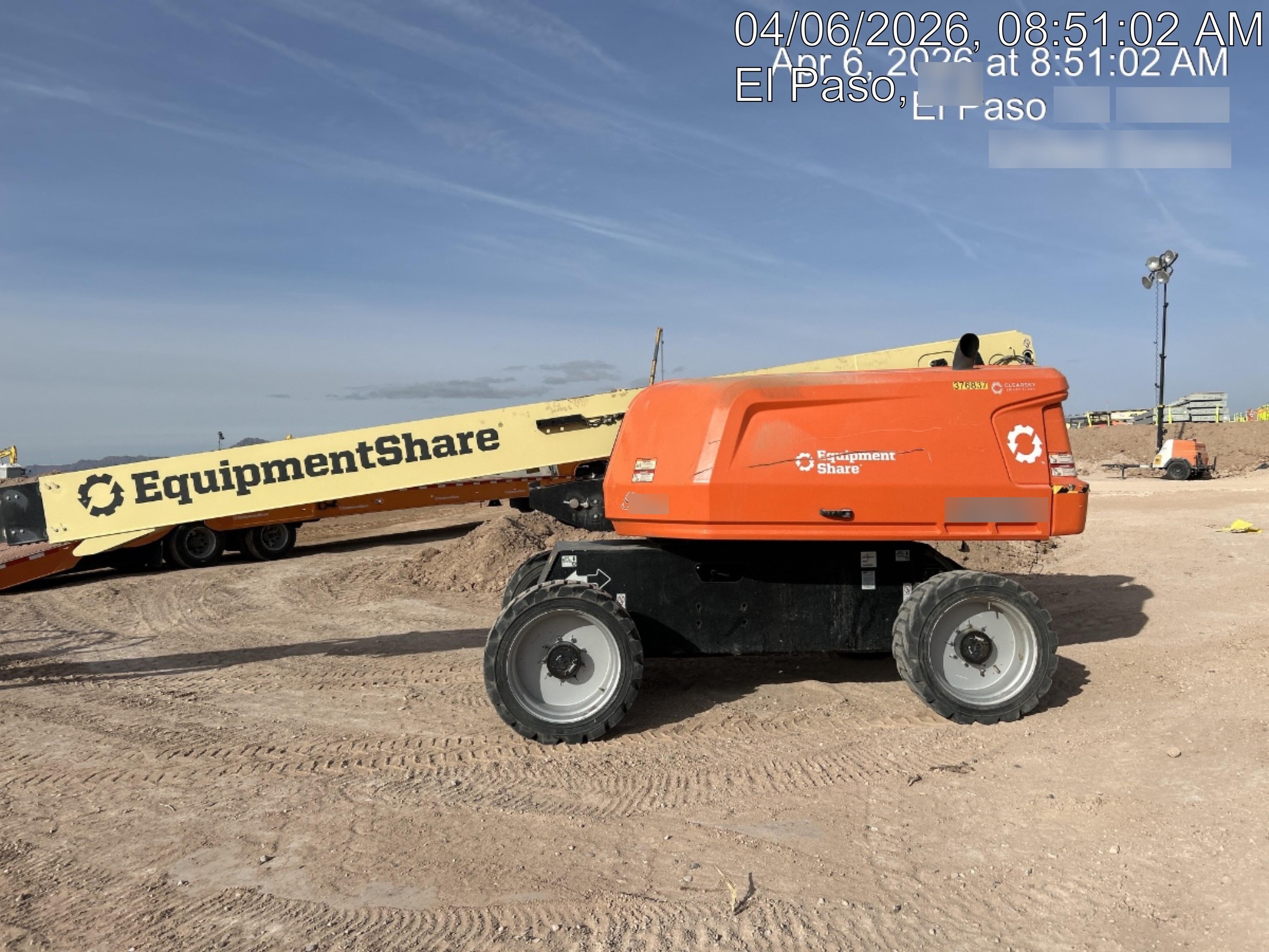2023 JLG 660SJ