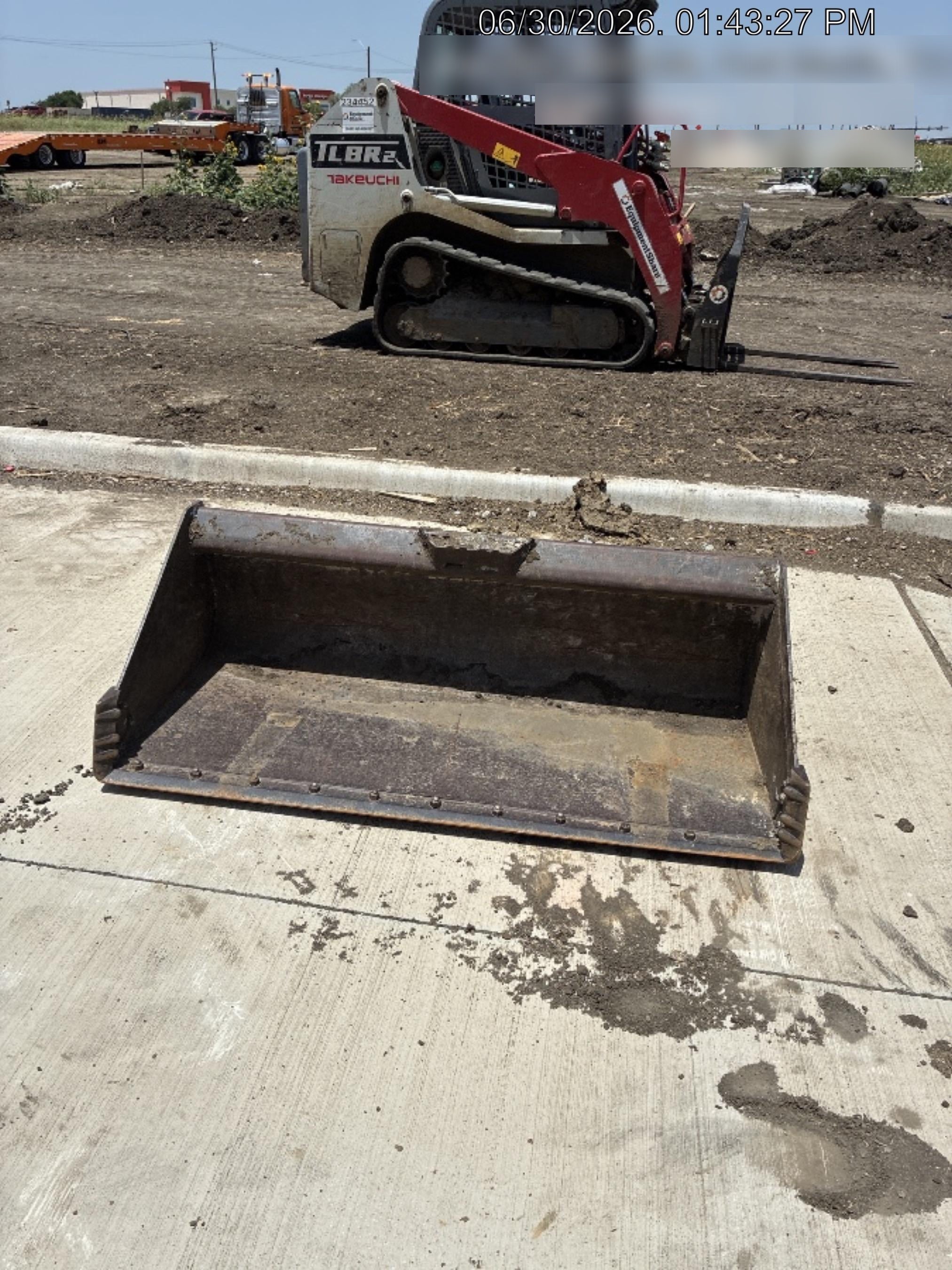 2022 TAKEUCHI TL8R2-R