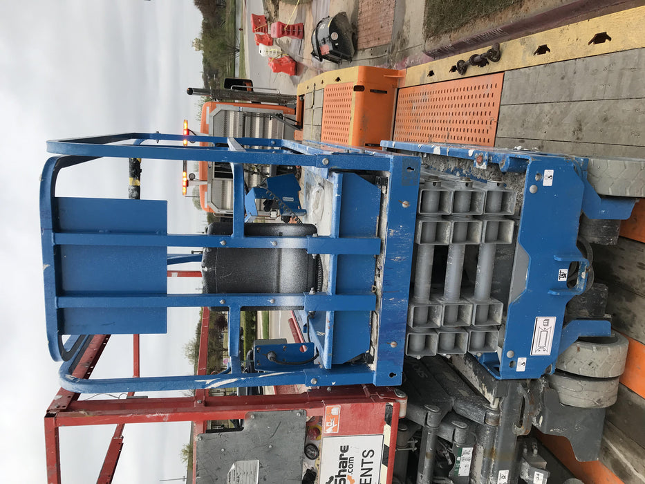 2019 Genie GS-1930 Fixed Rails with Chain Entry