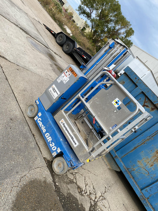 2021 GENIE GR-20
