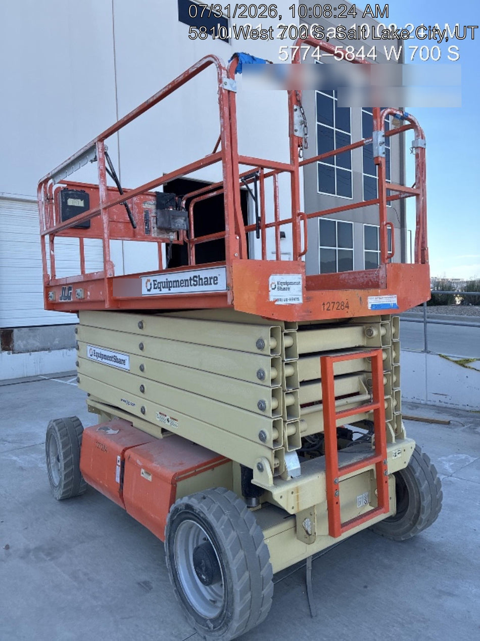 2021 JLG 4069LE