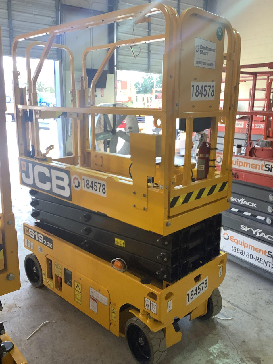 2021 JCB S1930E