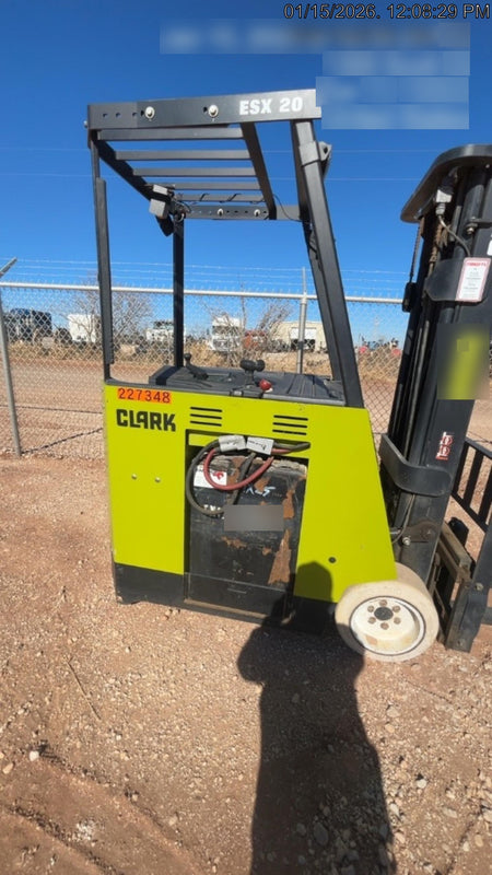 2022 CLARK ESX20