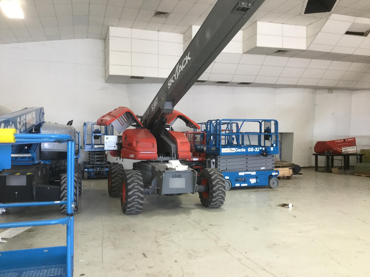 2017 SKYJACK SJ66T