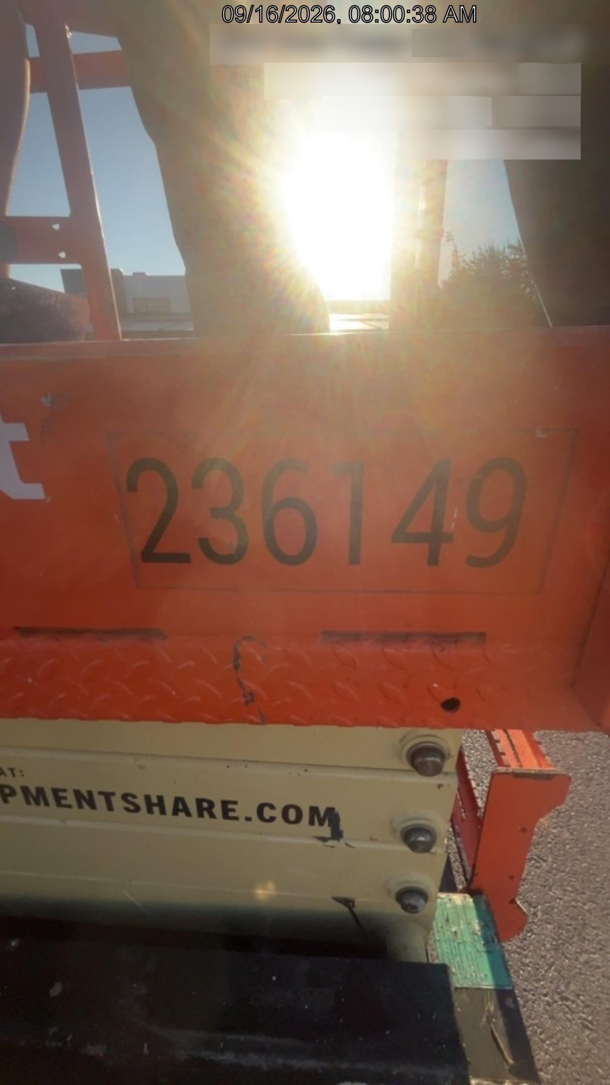 2022 JLG ES1932
