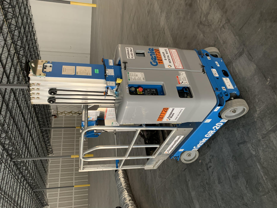 2020 GENIE GR-20