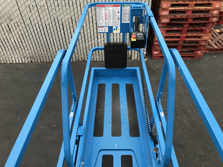 2020 Genie GS-1930 Fixed rails with chain entry gate - Pre A92.20, 800W Inverter