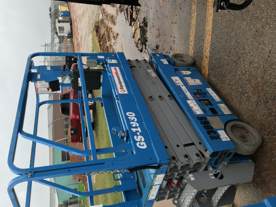 2018 Genie GS-1930 Genie GS-1930 w/Fixed Rail, Chain Entry