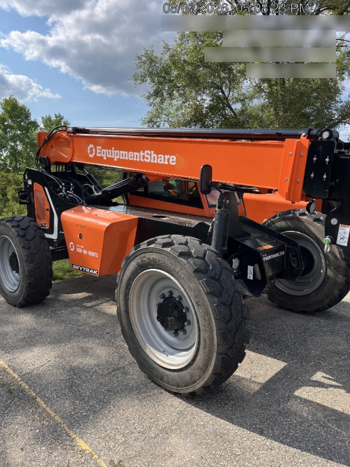 2024 SKYTRAK 8042