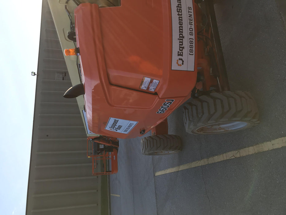 2019 JLG 660SJ