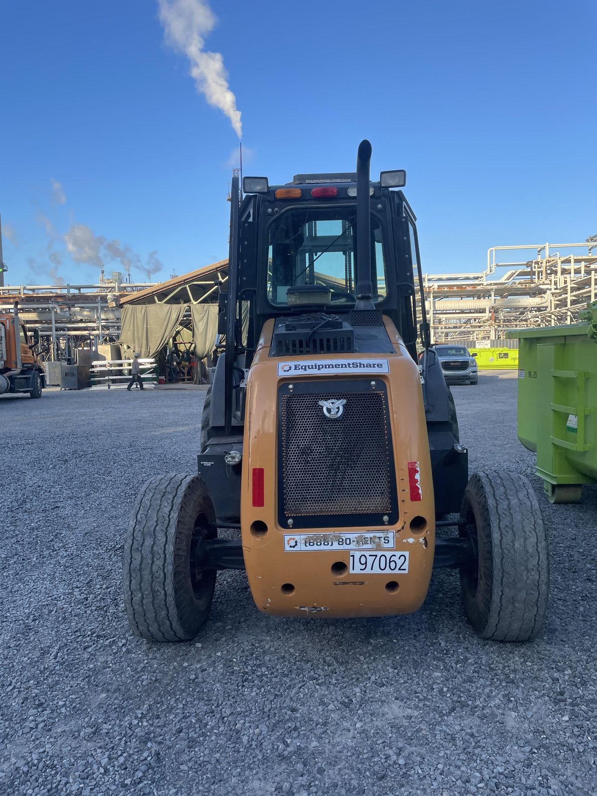 2021 CASE 586H
